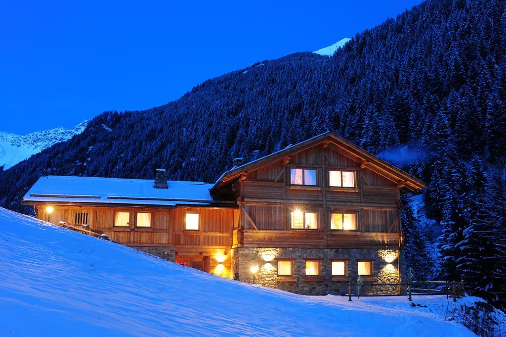 Chalet Alpenrose Bio Wellness Naturhotel Cogolo Dış mekan fotoğraf