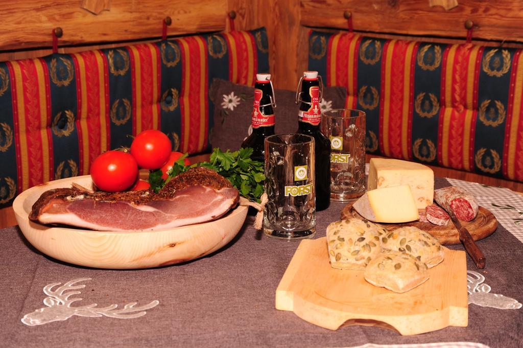 Chalet Alpenrose Bio Wellness Naturhotel Cogolo Dış mekan fotoğraf