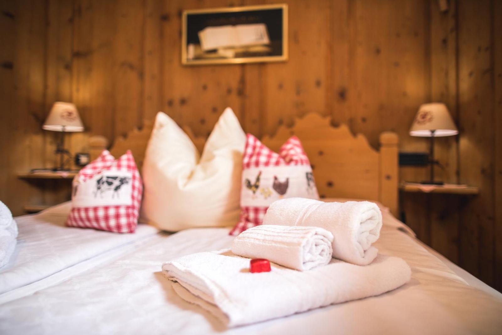 Chalet Alpenrose Bio Wellness Naturhotel Cogolo Dış mekan fotoğraf
