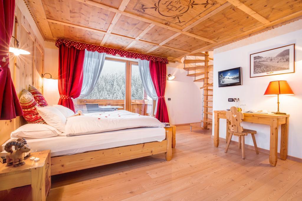 Chalet Alpenrose Bio Wellness Naturhotel Cogolo Dış mekan fotoğraf
