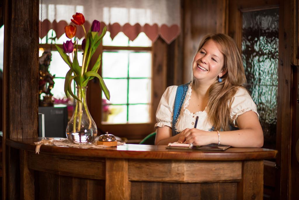 Chalet Alpenrose Bio Wellness Naturhotel Cogolo Dış mekan fotoğraf