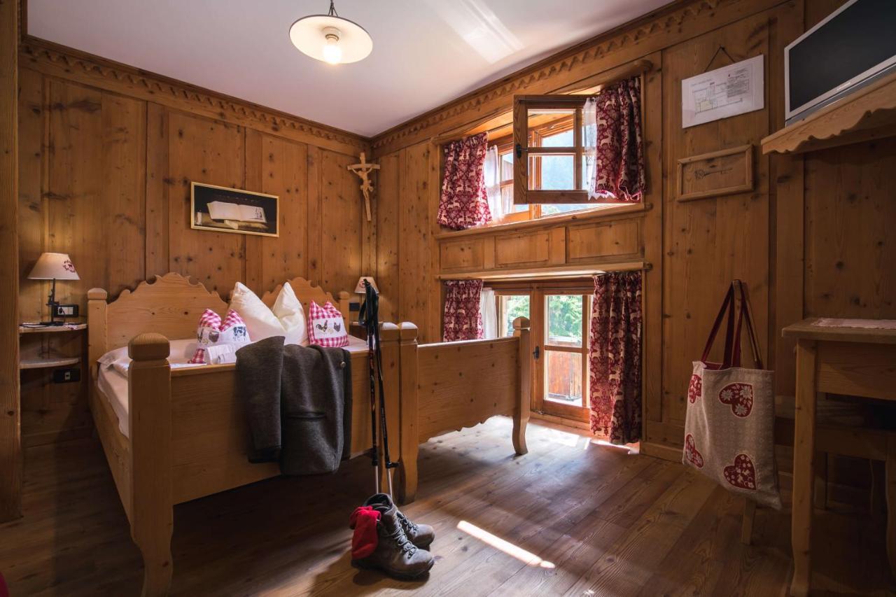 Chalet Alpenrose Bio Wellness Naturhotel Cogolo Dış mekan fotoğraf